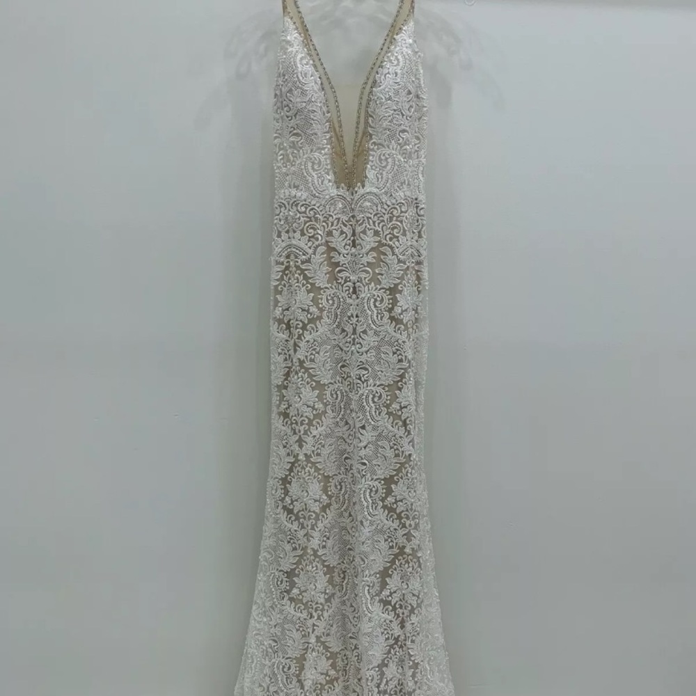 Calla Blanche Wedding Gown - Picture 7 of 11